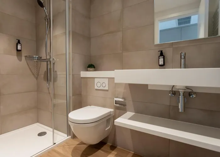 Pensjonat Cessange House By Rentaroo