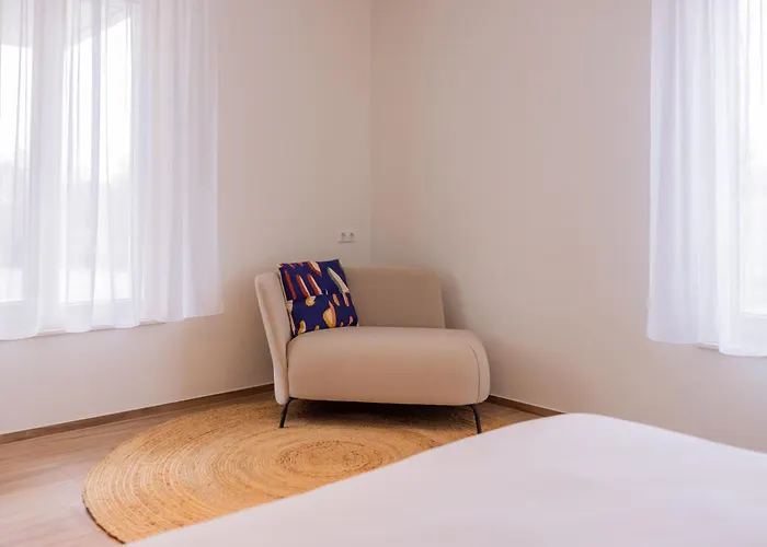 Cessange House By Rentaroo Pensionat 3*