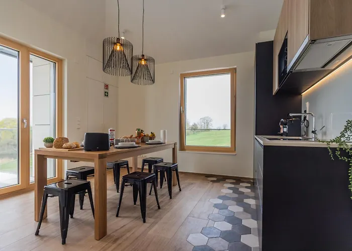 Cessange House By Rentaroo Gasthof